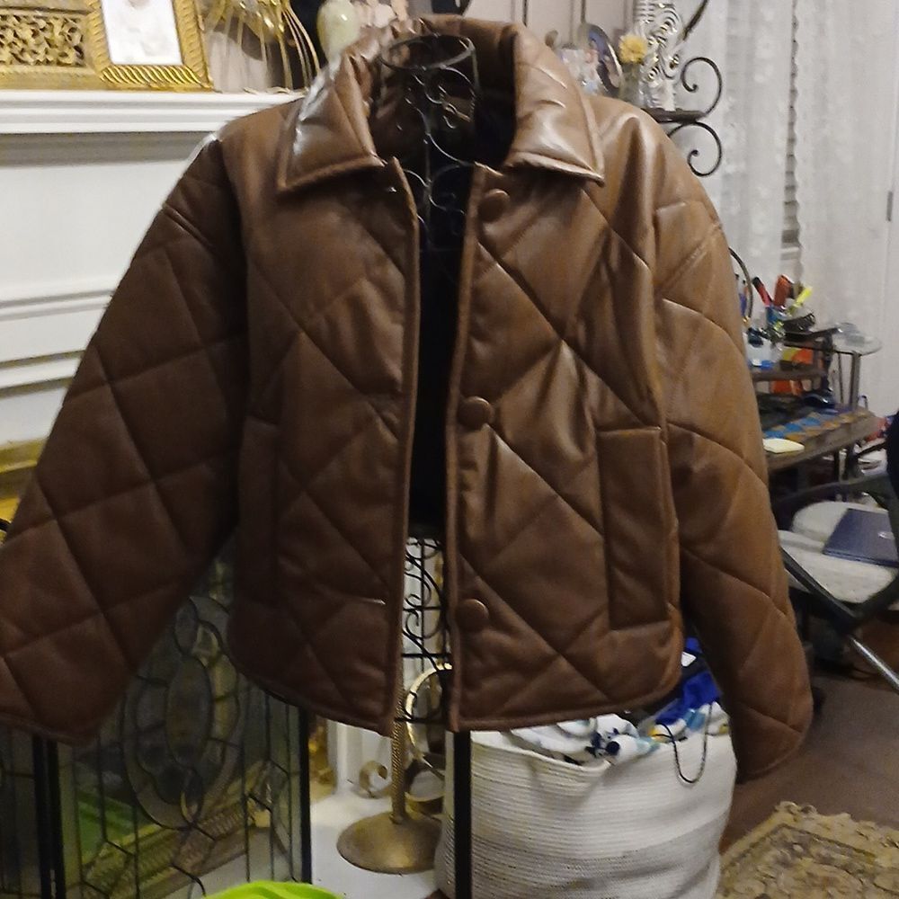 Elie Tahari 
